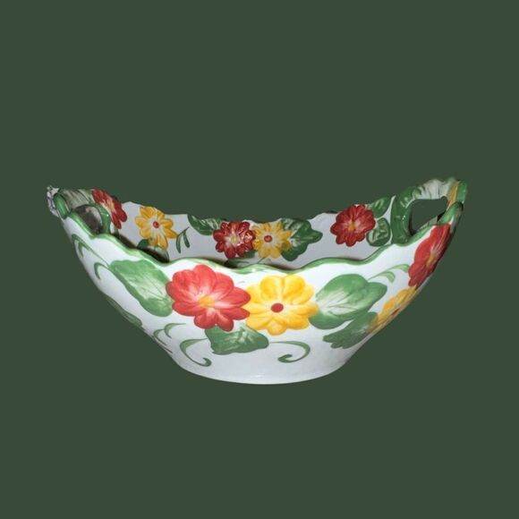 Temptations By Tara Floral Embroidery
Set of 2 Mixing Bowl No Box - Picture 4 of 7